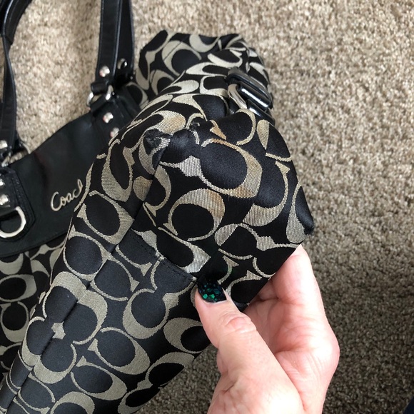 Authentic Coach Ashley Signature Bag - Picture 8 of 13
